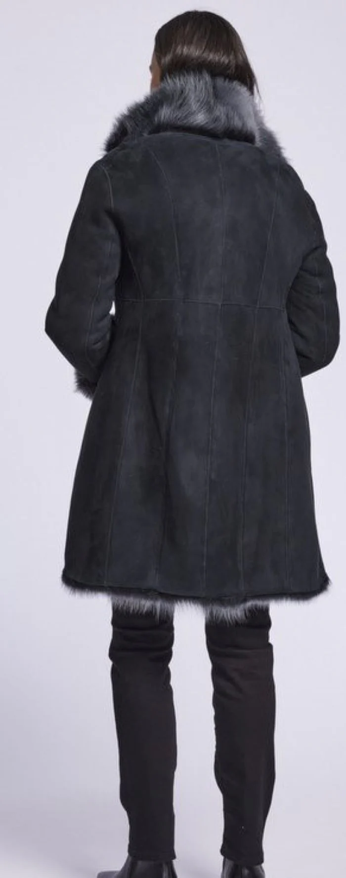 #2275 Sleekly shaped   toscana shearling coat  just 2 left 1/S  1/M  Black only $900 - Image 3